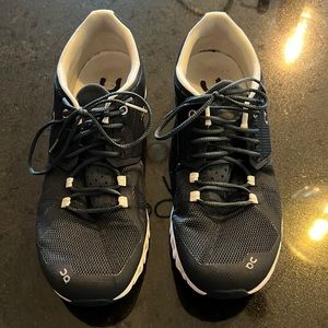 Men’s Size 8 Navy On Clouds